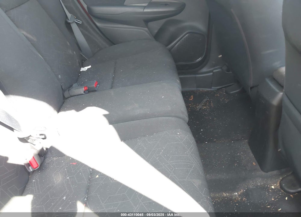 2016 HONDA FIT VIN: JHMGK5H75GS001424