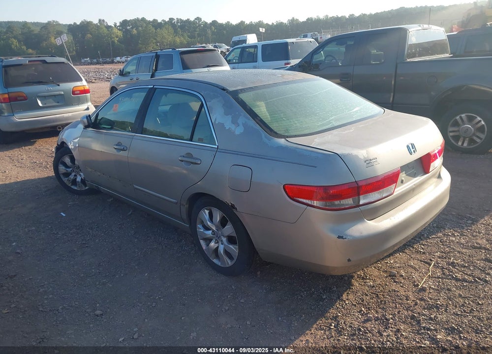 2003 HONDA ACCORD 2.4 EX VIN: 1HGCM56643A100290