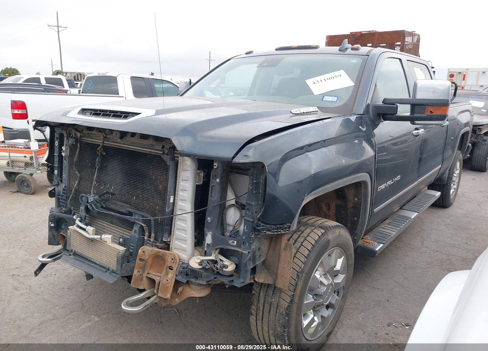2018 GMC SIERRA 2500HD DENALI VIN: 1GT12UEY3JF288471