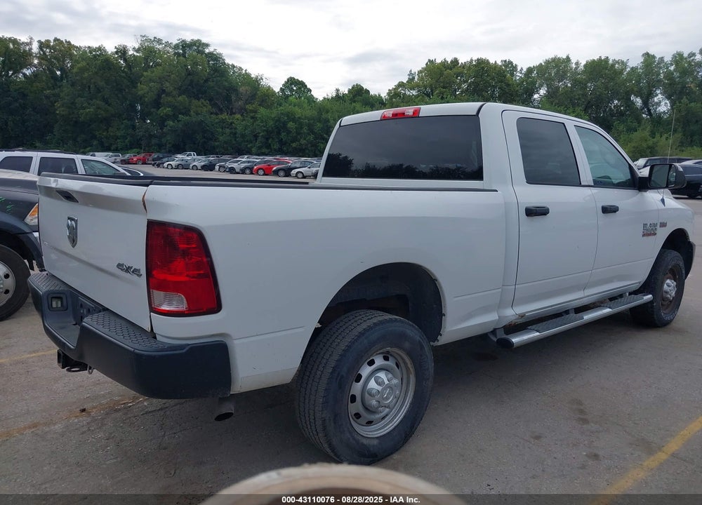 2013 RAM 2500 VIN: 3C6TR5CT2DG544742