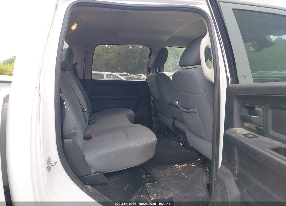 2013 RAM 2500 VIN: 3C6TR5CT2DG544742
