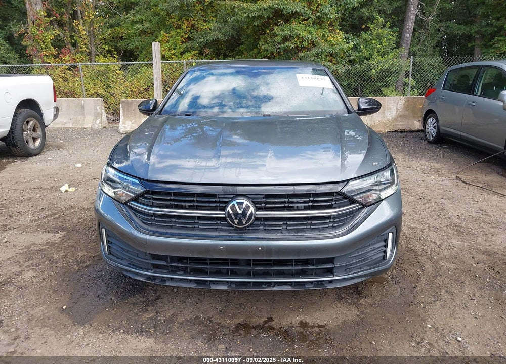 2024 VOLKSWAGEN JETTA VIN: 3VWBM7BU3RM010373