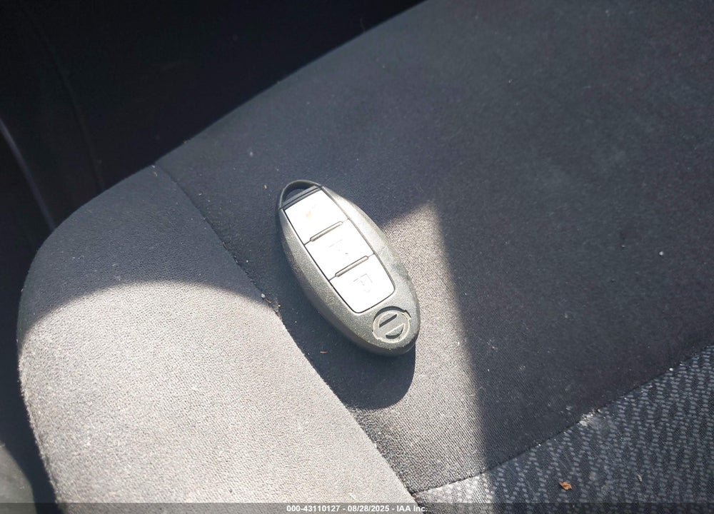 2013 NISSAN PATHFINDER VIN: 5N1AR2MM5DC677967