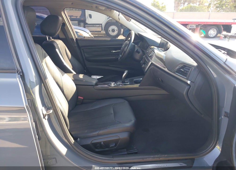 2013 BMW 3 SERIES VIN: WBA3A9G5XDNP35719