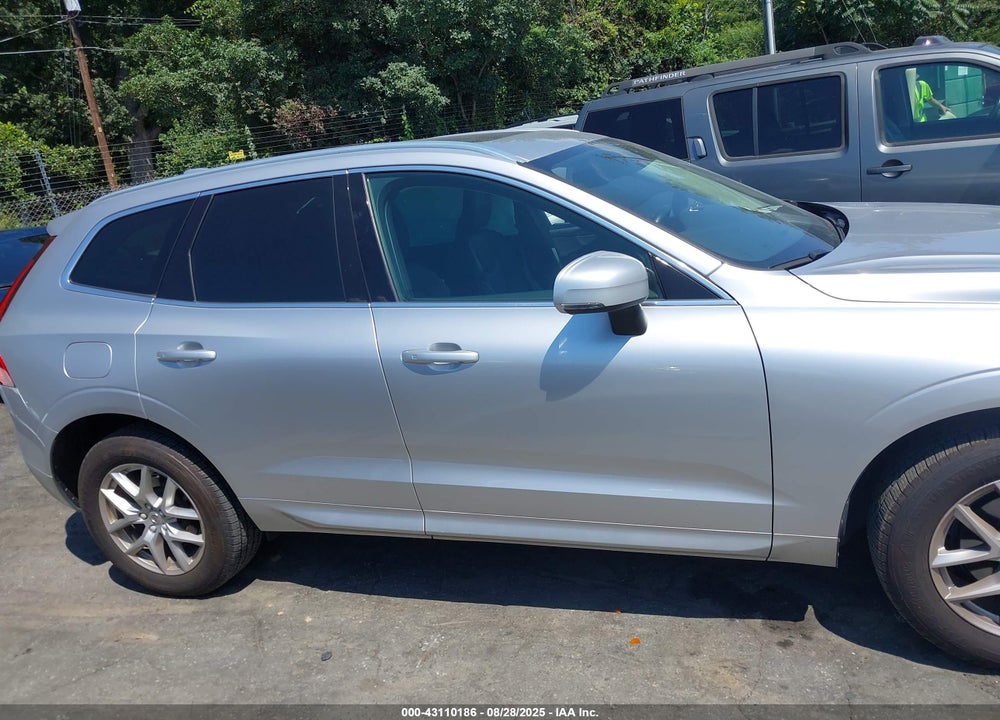 2021 VOLVO XC60 T5 MOMENTUM VIN: YV4102RK7M1864450