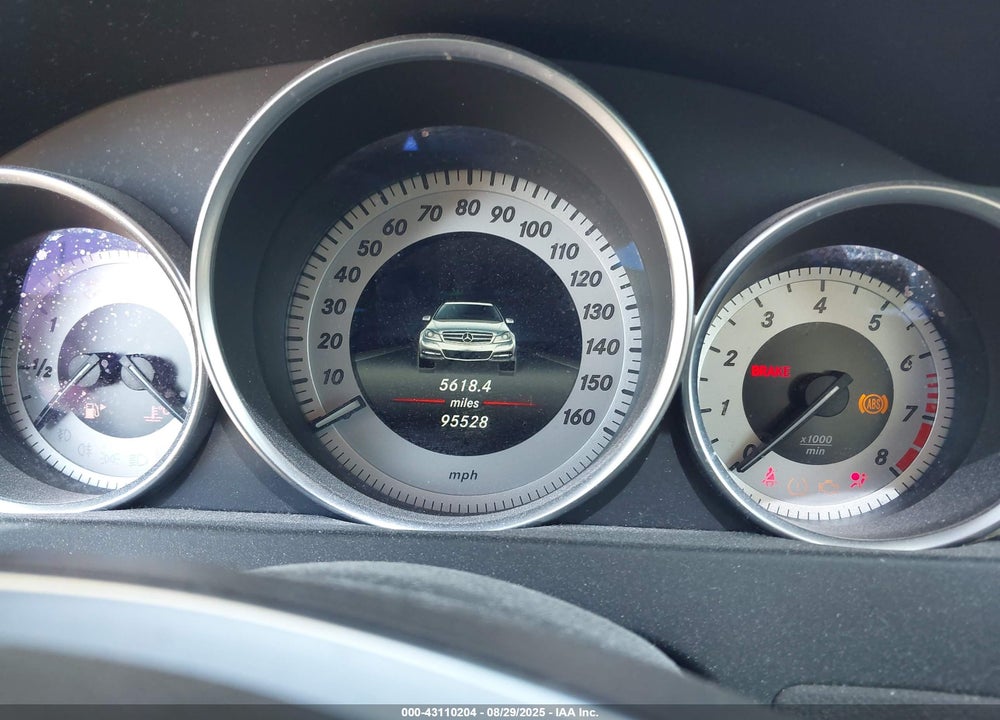 2014 MERCEDES-BENZ C CLASS VIN: WDDGF4HB5EG230857