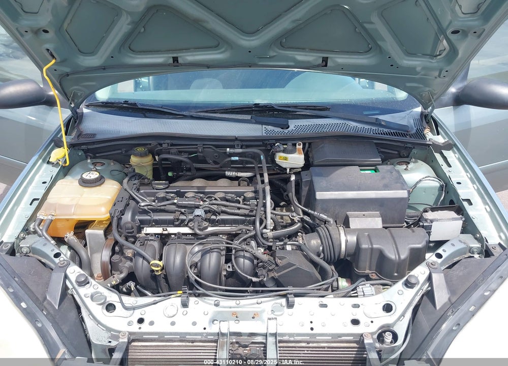 2005 FORD FOCUS ZX4 VIN: 1FAHP34N35W301684