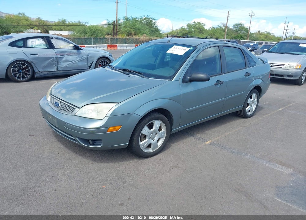 2005 FORD FOCUS ZX4 VIN: 1FAHP34N35W301684