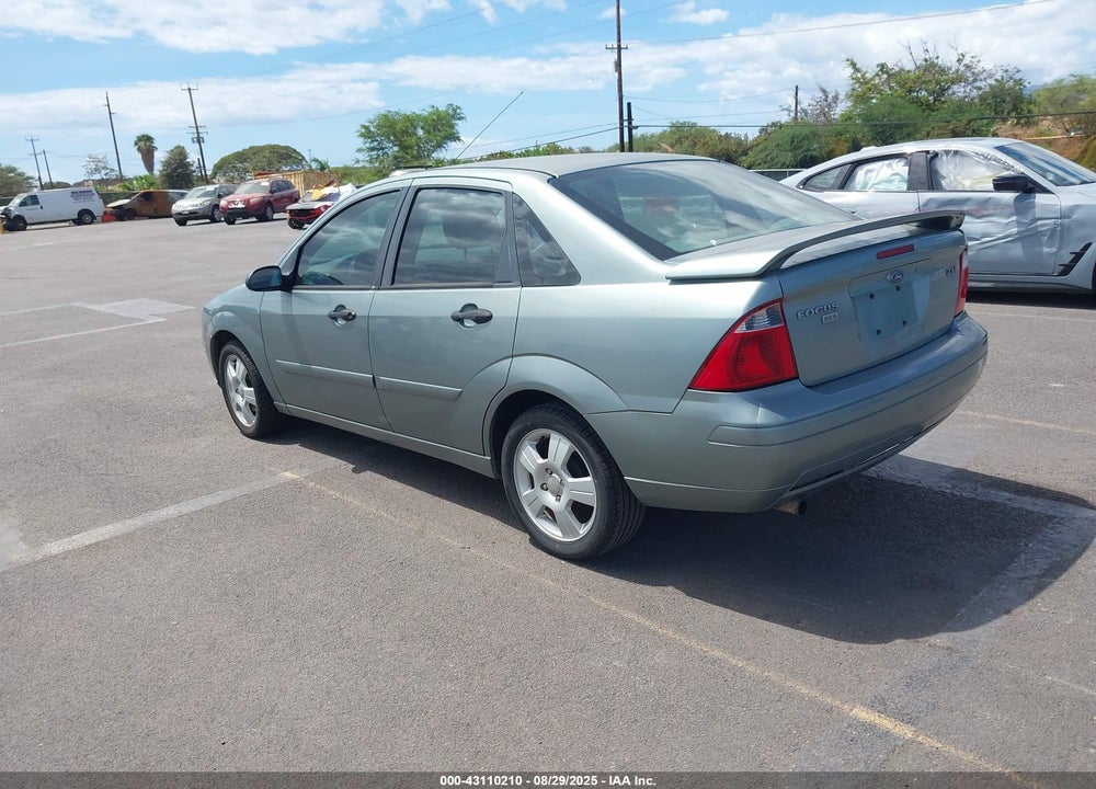 2005 FORD FOCUS ZX4 VIN: 1FAHP34N35W301684