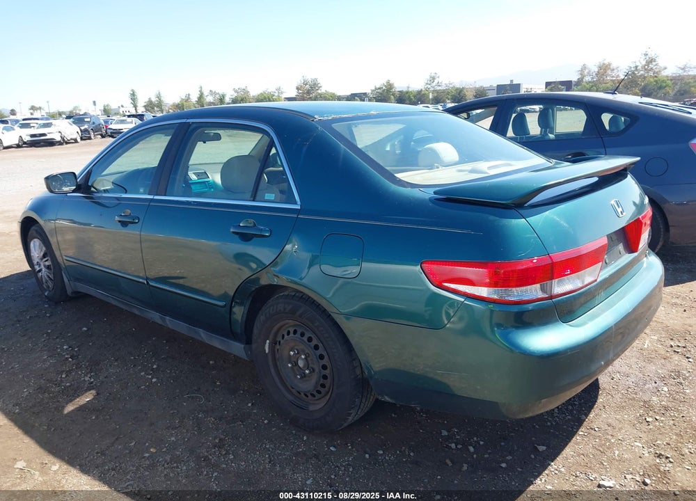 2003 HONDA ACCORD 2.4 LX VIN: JHMCM56333C070139