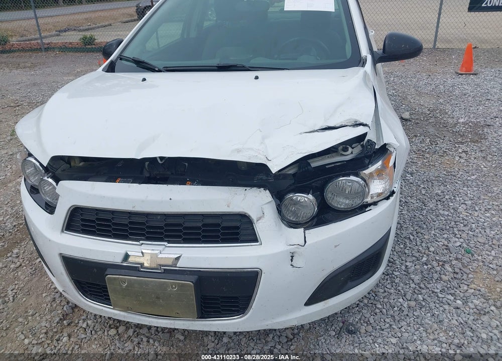 2015 CHEVROLET SONIC VIN: 1G1JA5SH4F4126342