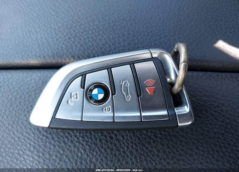 2016 BMW X5 VIN: 5UXKR0C54G0U49258