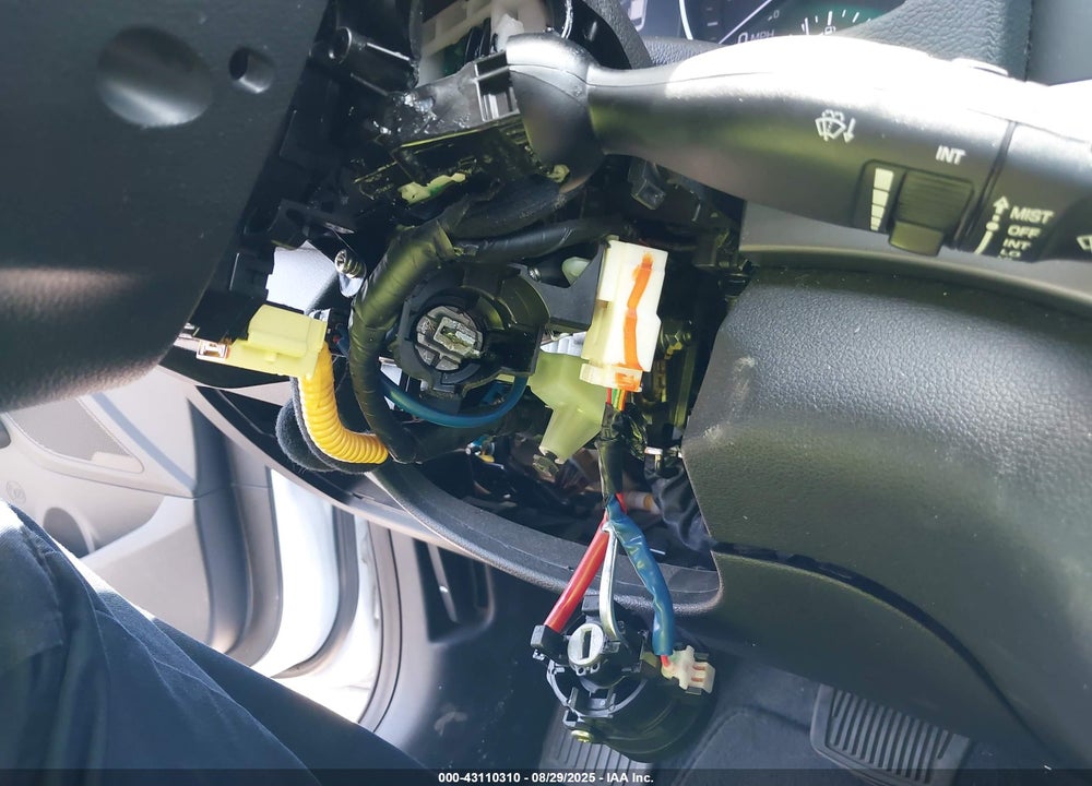 2018 HYUNDAI ELANTRA VIN: 5NPD84LFXJH333165