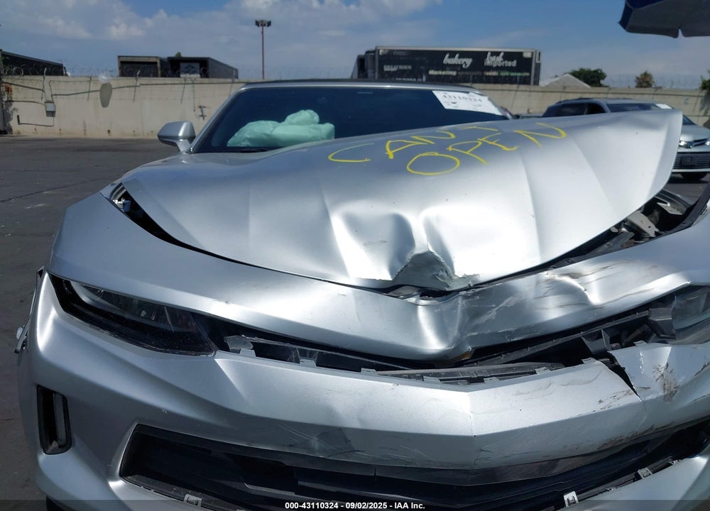 2018 CHEVROLET CAMARO VIN: 1G1FB3DX8J0124556