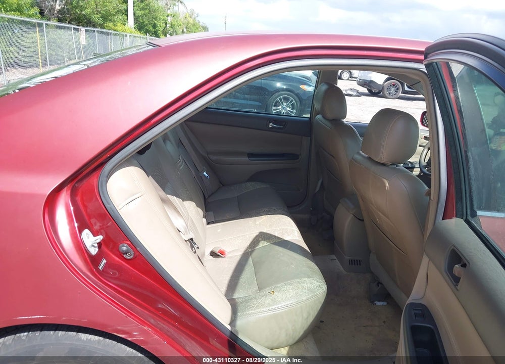 2005 TOYOTA CAMRY LE VIN: 4T1BE30K15U094544
