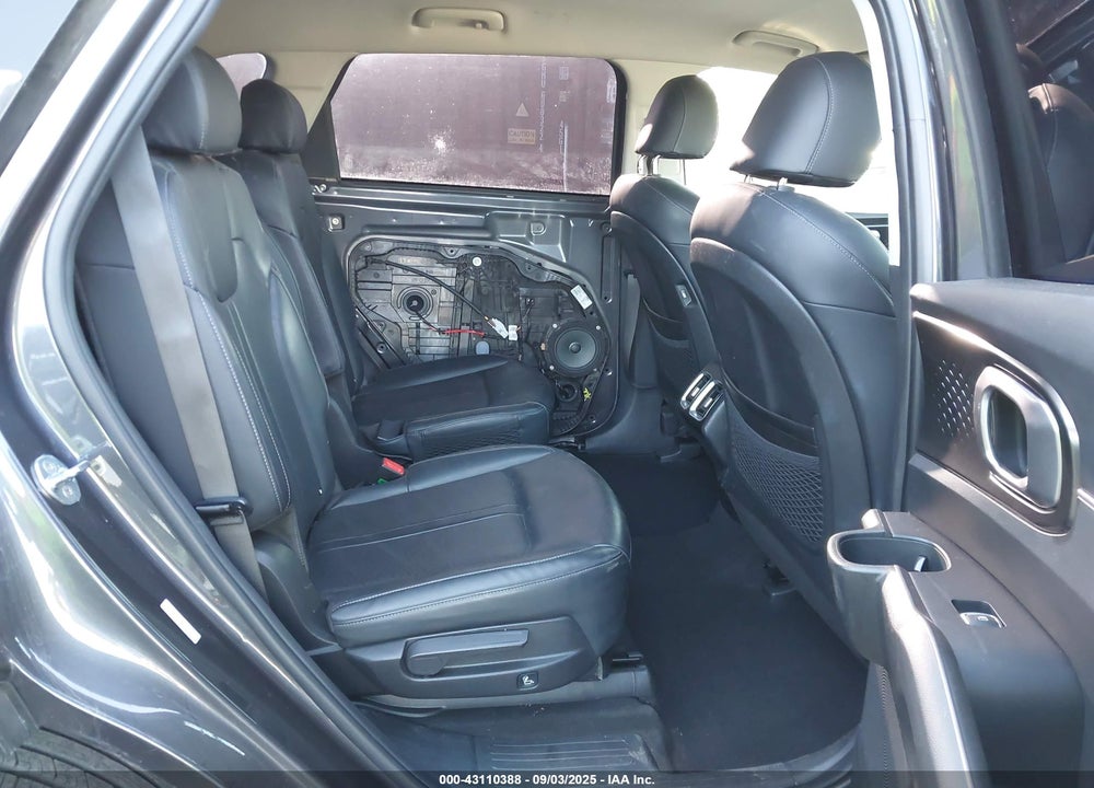 2023 KIA SORENTO HYBRID VIN: KNDRH4LG5P5132779