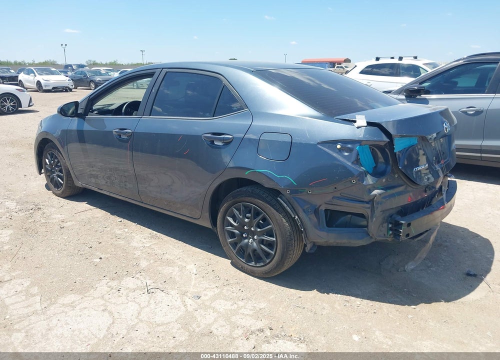 2018 TOYOTA COROLLA LE VIN: 5YFBURHE0JP781997