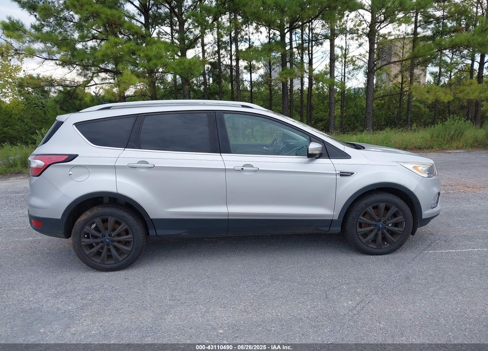 2018 FORD ESCAPE VIN: 1FMCU9J92JUA65327