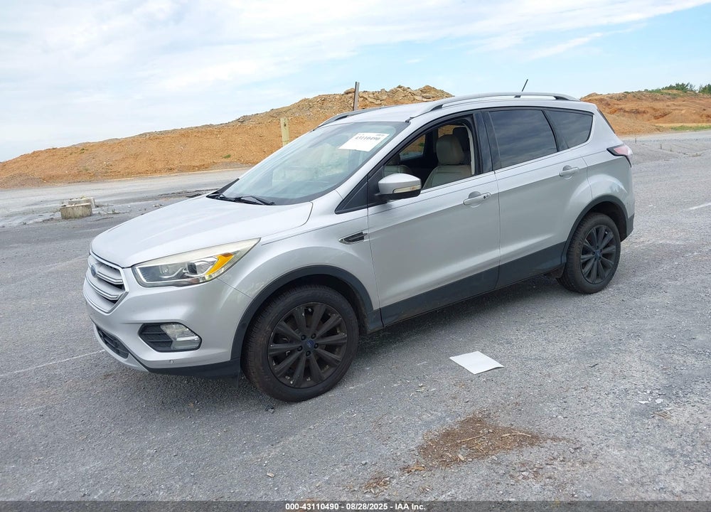 2018 FORD ESCAPE VIN: 1FMCU9J92JUA65327