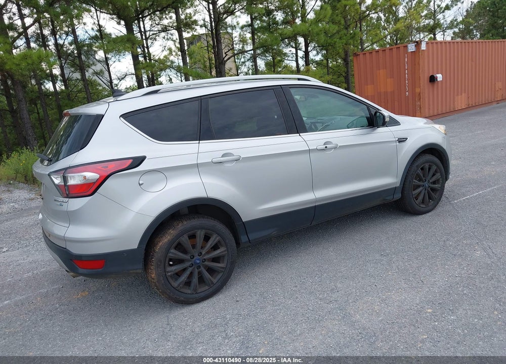 2018 FORD ESCAPE VIN: 1FMCU9J92JUA65327