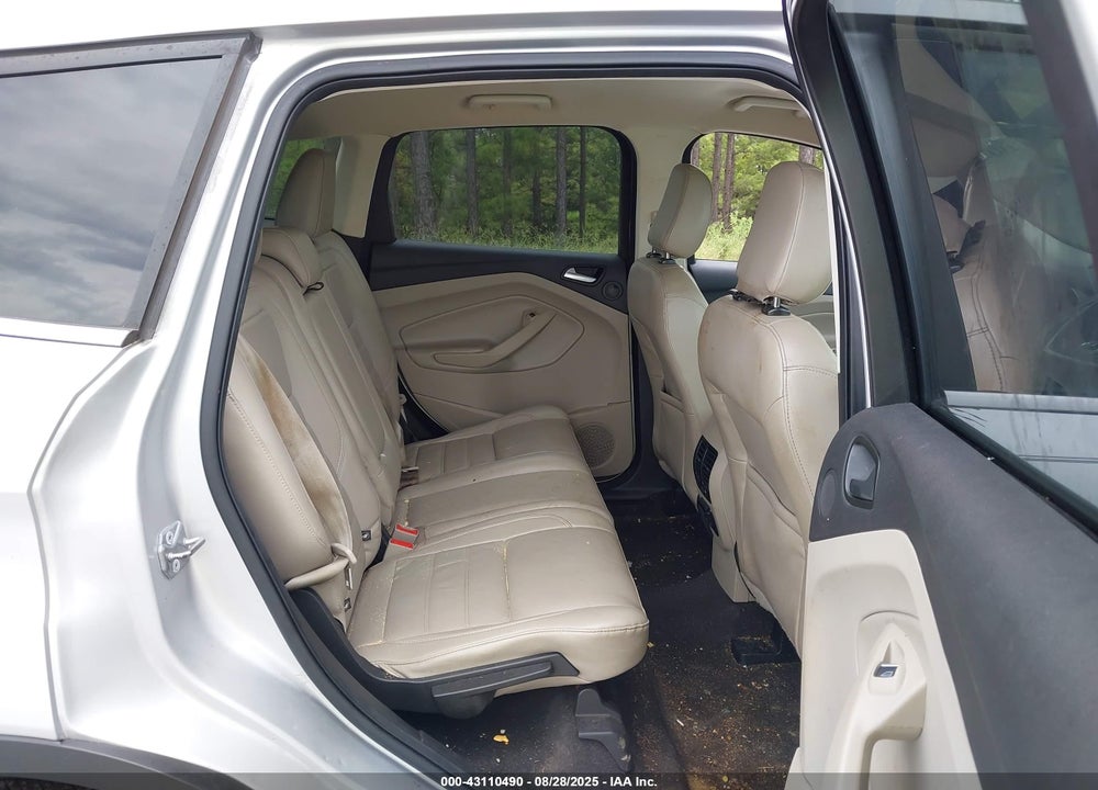 2018 FORD ESCAPE VIN: 1FMCU9J92JUA65327