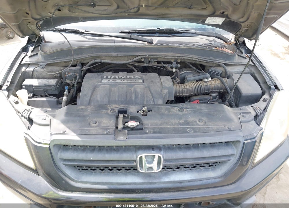 2005 HONDA PILOT EX-L VIN: 2HKYF18725H564445