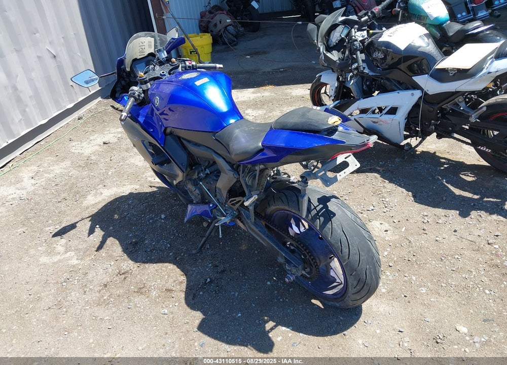 2023 YAMAHA YZFR7 VIN: JYARM38Y6PA001533