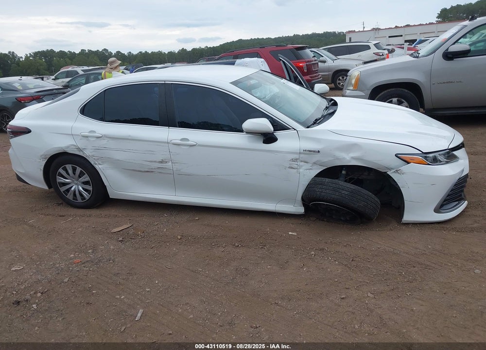 2021 TOYOTA CAMRY VIN: 4T1C31AK9MU551595