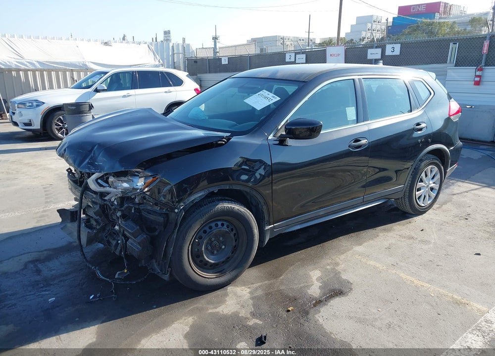 2018 NISSAN ROGUE VIN: KNMAT2MT6JP603328