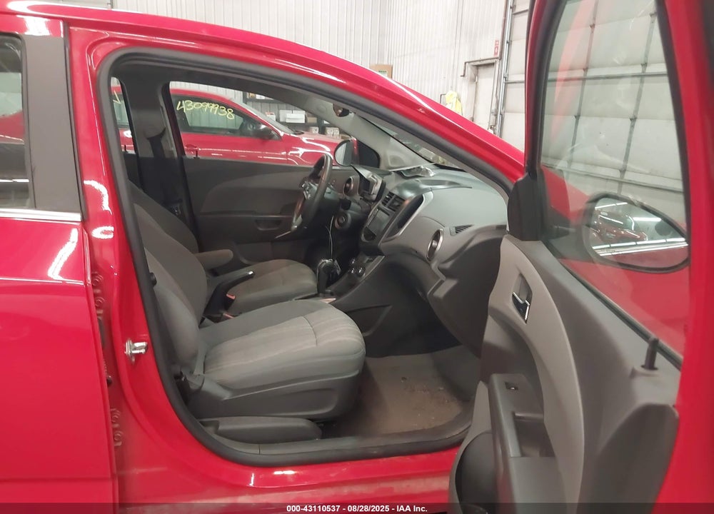 2015 CHEVROLET SONIC LT AUTO VIN: 1G1JC6SB7F4159427