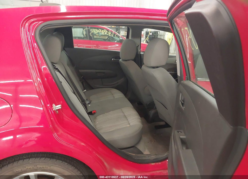 2015 CHEVROLET SONIC LT AUTO VIN: 1G1JC6SB7F4159427