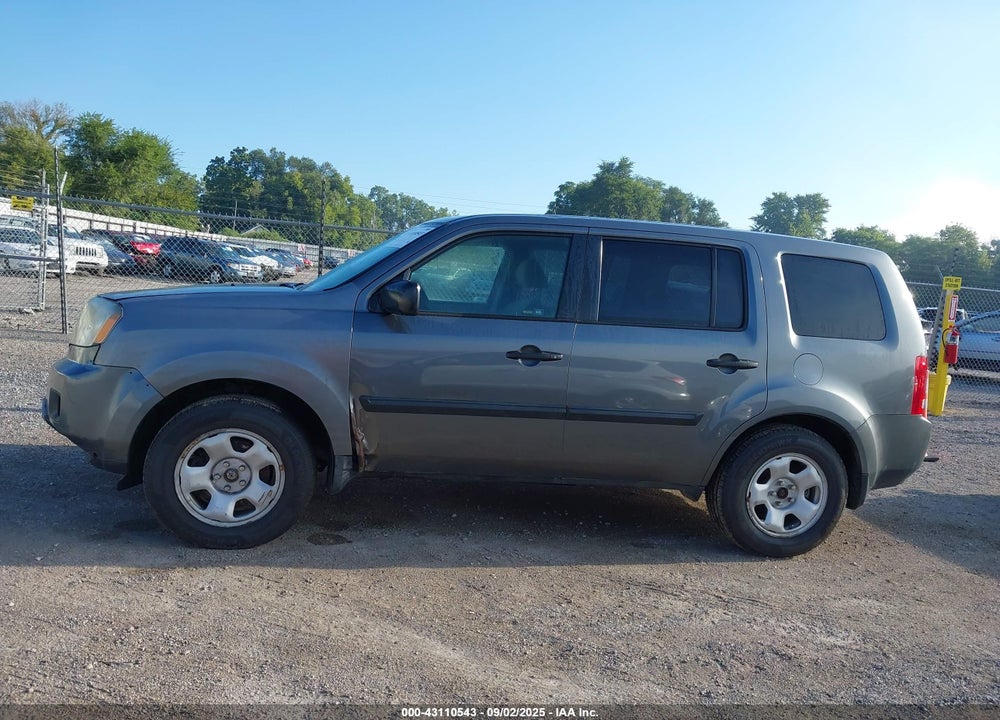 2011 HONDA PILOT VIN: 5FNYF4H22BB007616