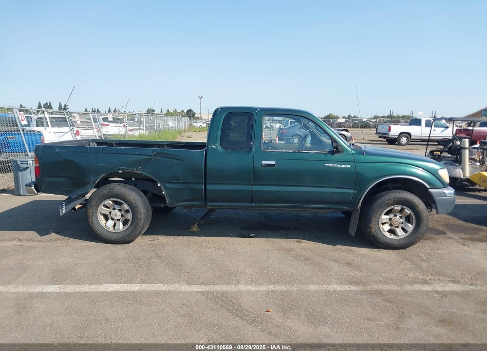 2000 TOYOTA TACOMA BASE V6 VIN: 4TAWN72N2YZ607503