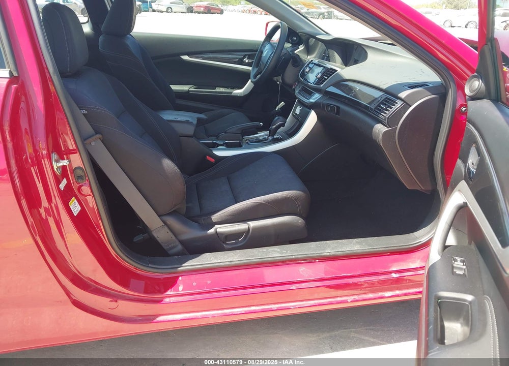 2014 HONDA ACCORD EX VIN: 1HGCT1B76EA013598