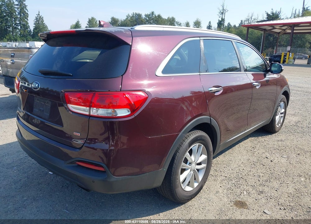 2016 KIA SORENTO 2.4L LX VIN: 5XYPG4A33GG129204