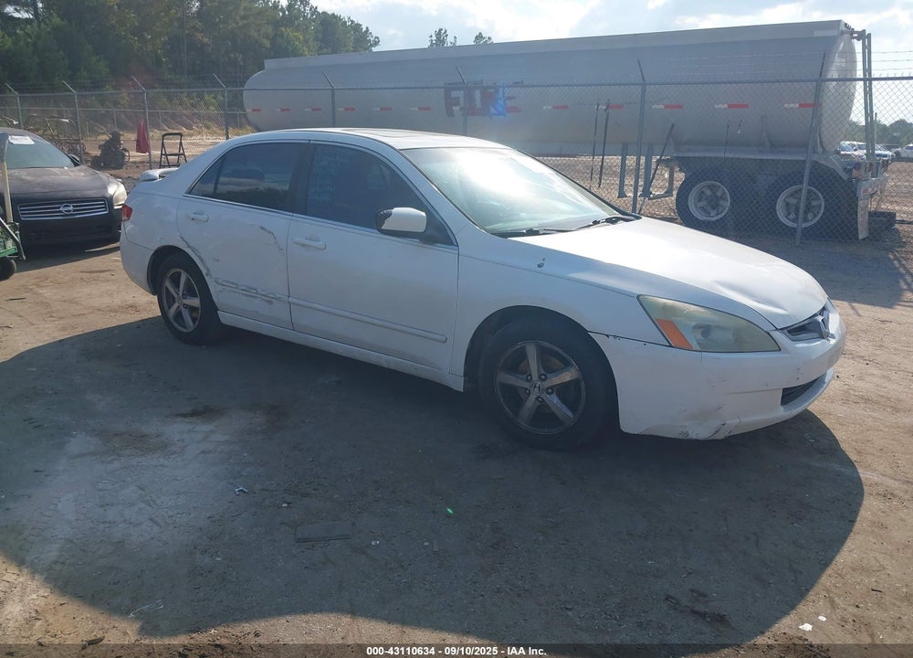 2005 HONDA ACCORD 2.4 EX VIN: 1HGCM56835A021990