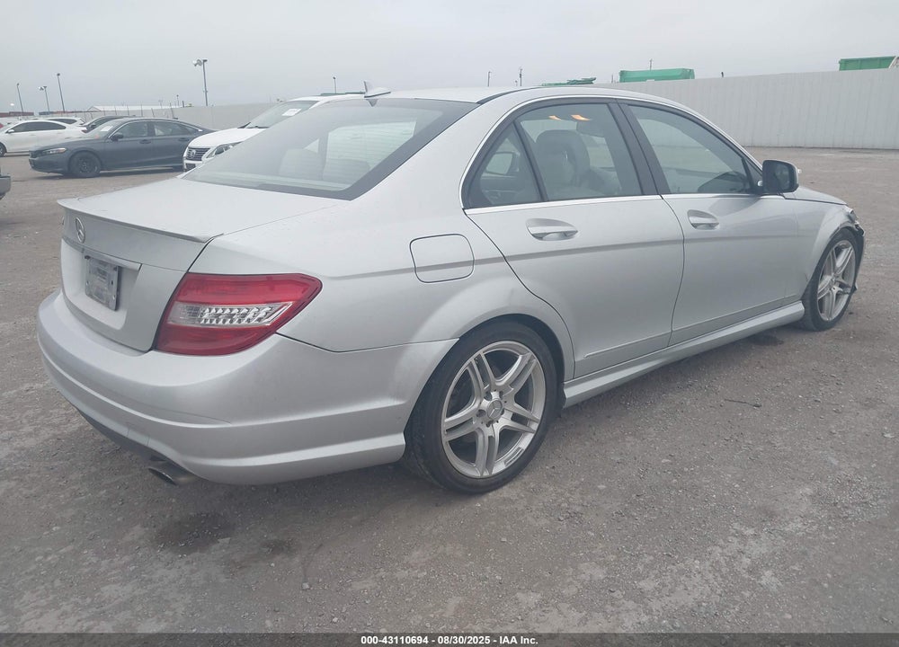 2009 MERCEDES-BENZ C CLASS VIN: WDDGF56X49R055855