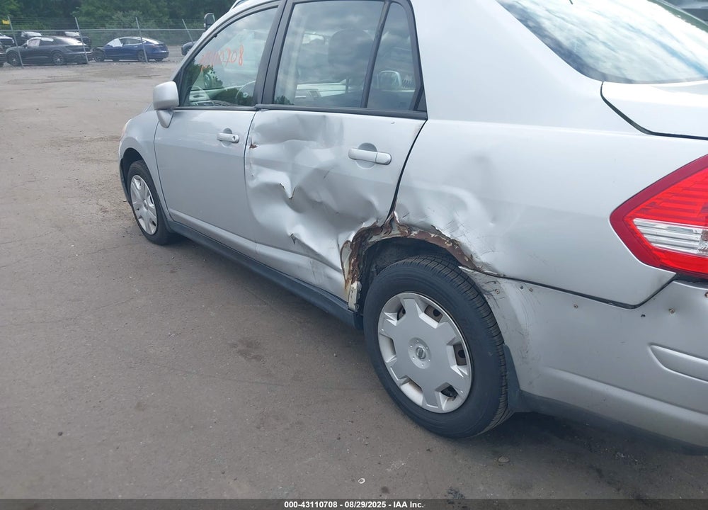2009 NISSAN VERSA VIN: 3N1BC11E39L464113