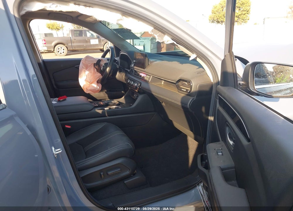 2025 HONDA PILOT VIN: 5FNYG2H78SB011585
