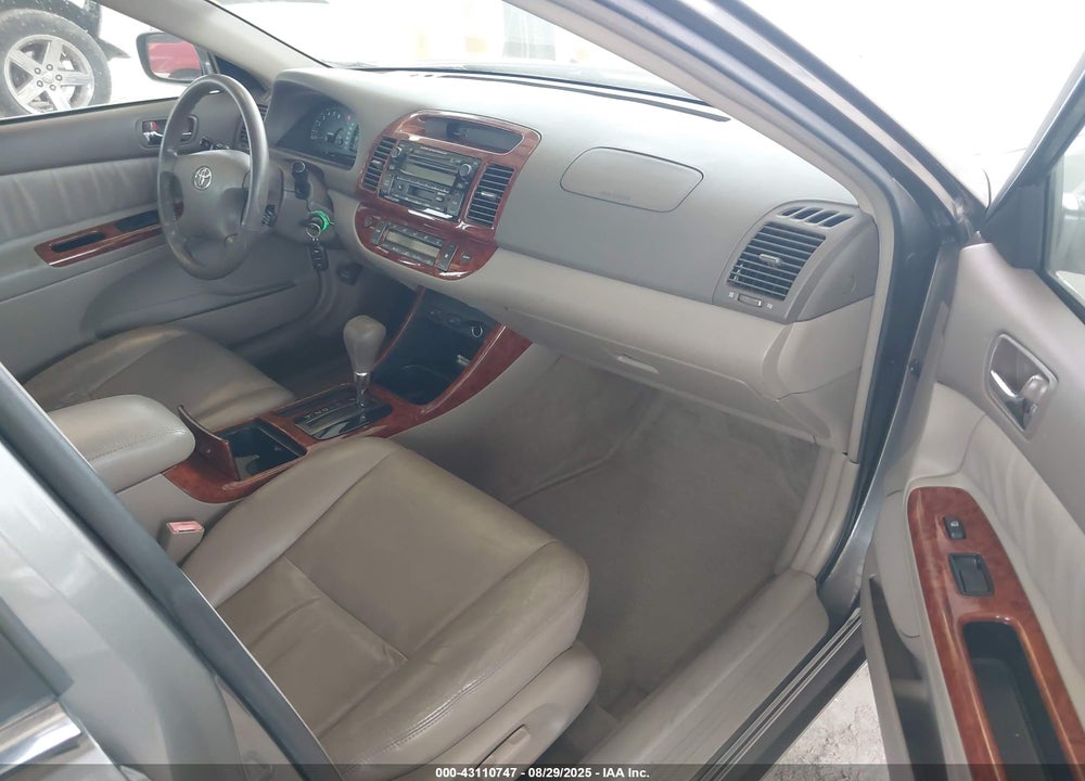 2003 TOYOTA CAMRY XLE V6 VIN: JTDBF30KX30105711