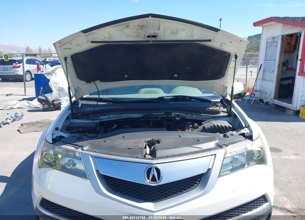 2011 ACURA MDX TECHNOLOGY PACKAGE VIN: 2HNYD2H64BH538270