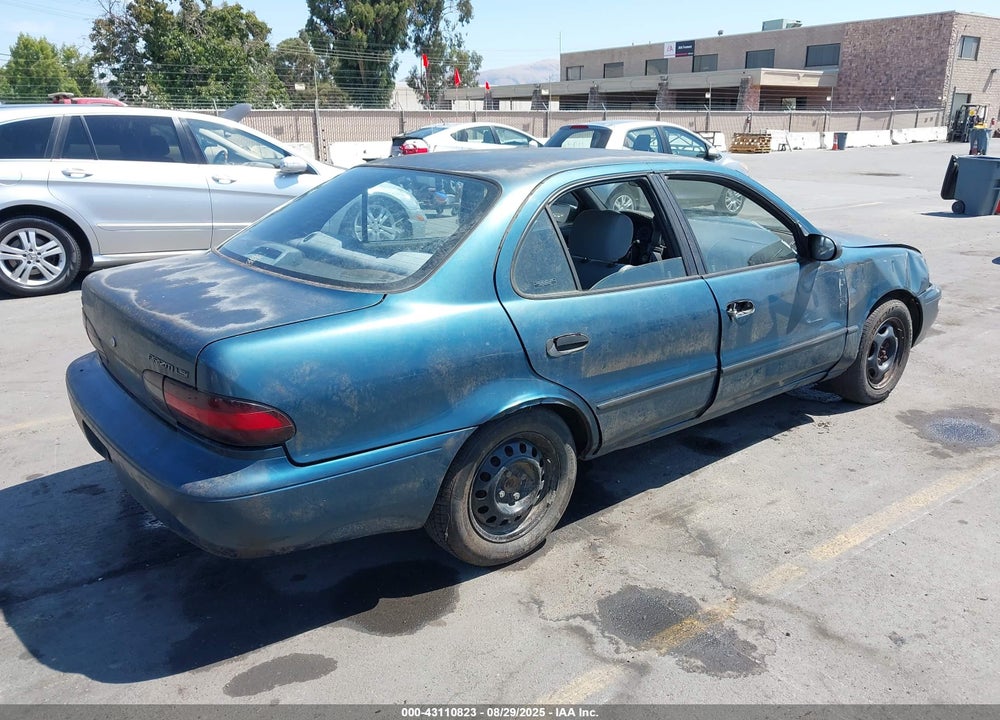 1994 GEO PRIZM LSI VIN: 1Y1SK5385RZ021108