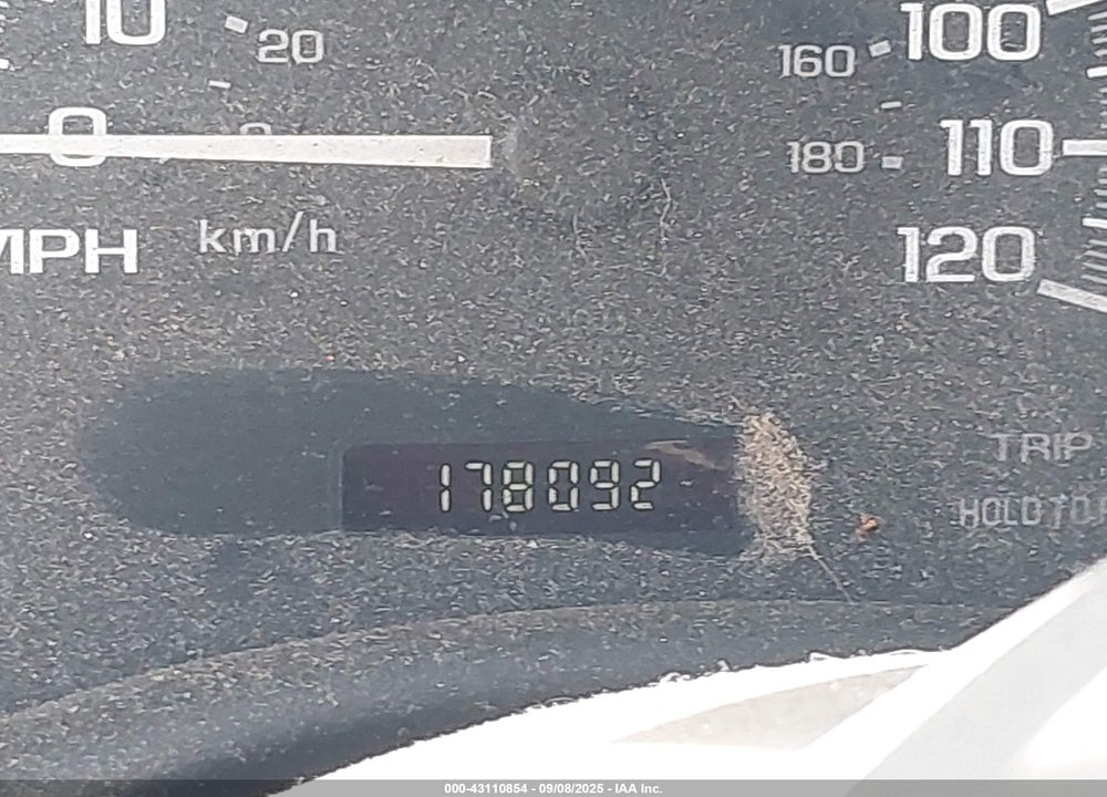 2004 CHEVROLET CLASSIC VIN: 1G1ND52F04M678974