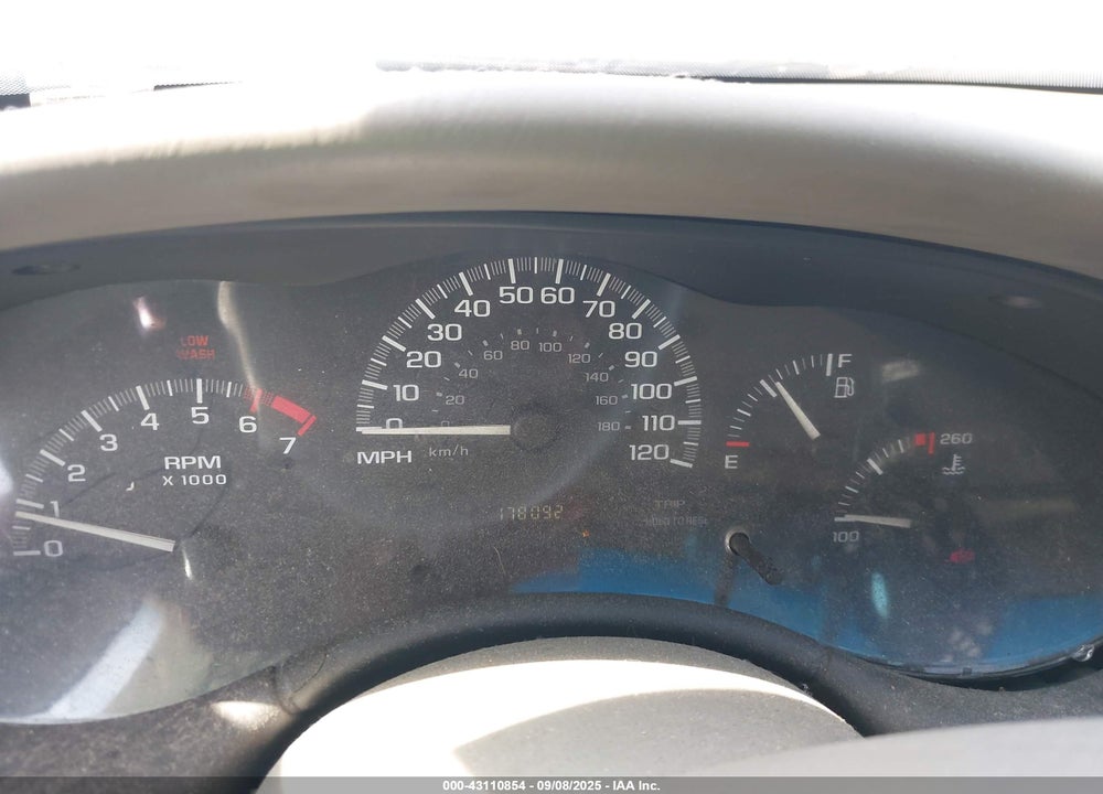 2004 CHEVROLET CLASSIC VIN: 1G1ND52F04M678974