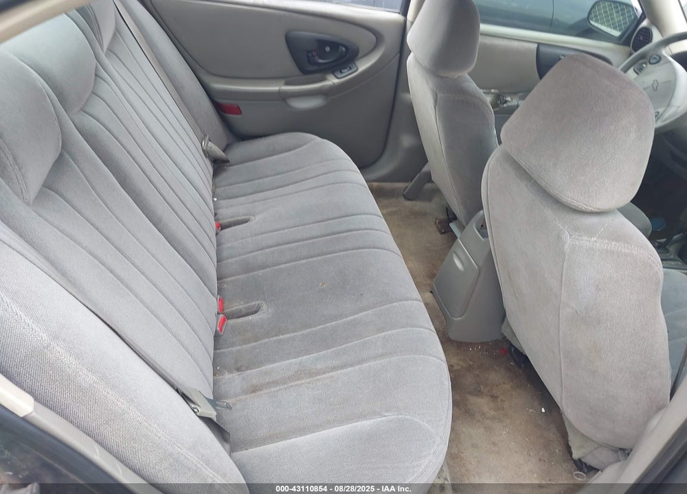 2004 CHEVROLET CLASSIC VIN: 1G1ND52F04M678974