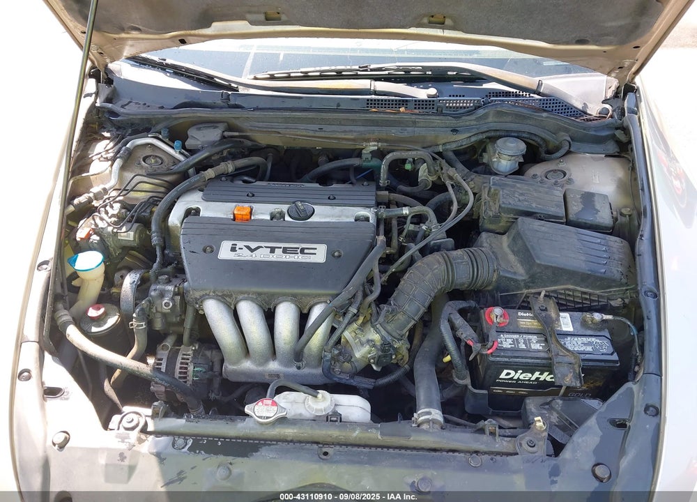 2004 HONDA ACCORD 2.4 EX VIN: 1HGCM56664A160153