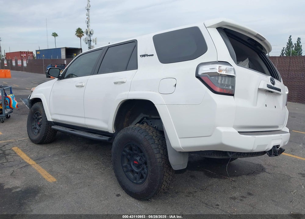 2016 TOYOTA 4RUNNER SR5 VIN: JTEBU5JR3G5368012
