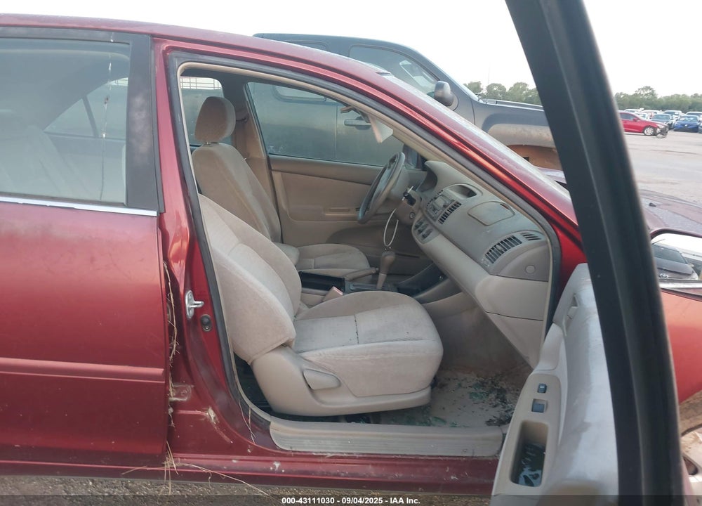 2003 TOYOTA CAMRY LE VIN: 4T1BE32K33U253235