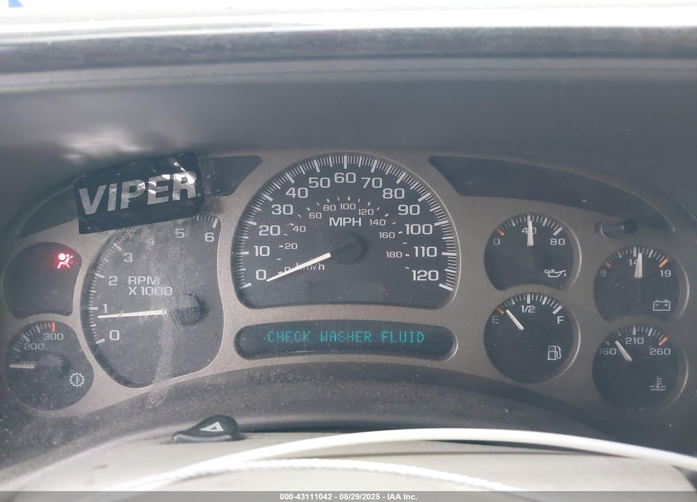 2005 GMC YUKON XL 1500 DENALI VIN: 1GKFK66U75J239410