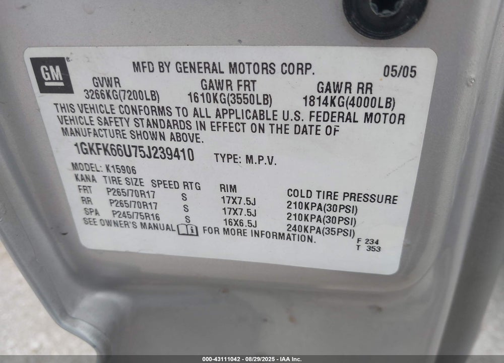 2005 GMC YUKON XL 1500 DENALI VIN: 1GKFK66U75J239410